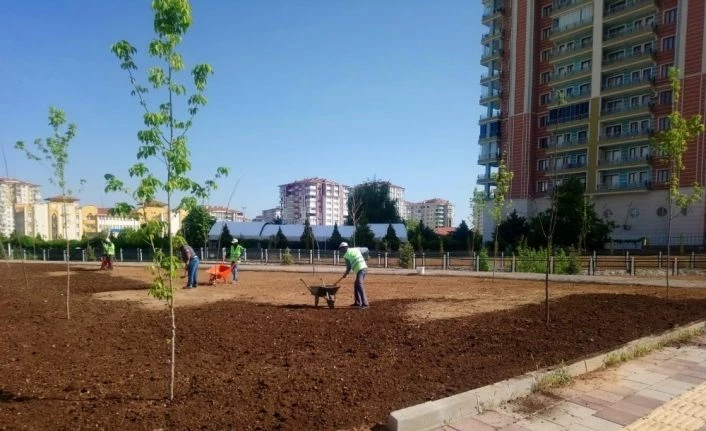 Yeşilyurt’ta parklar virüs sonrasına hazırlanıyor