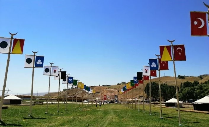 Ahlat-Avrasya Kültür Şenlikleri 3 günden 6 güne çıkarılacak