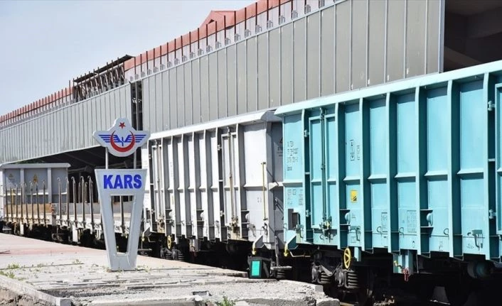 Bakü-Tiflis-Kars Demir Yolu Hattı 