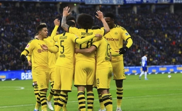Borussia Dortmund, sezonu ikinci sırada tamamlamayı garantiledi