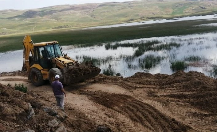 Cil Gölü eski doğal güzelliğine kavuşacak