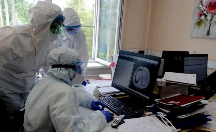 Dünya genelinde Kovid-19 tespit edilen kişi sayısı 7 milyon 90 bini geçti