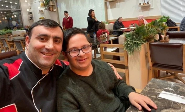 Dürümcü Mahsun Usta engelli çocuklara ziyafet verdi