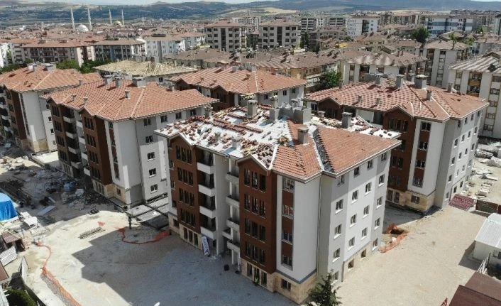Elazığ’da ilk konutlar bitme aşamasına geldi, depremzedelere 2 ay sonra teslim edilecek