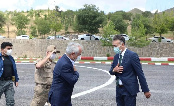 İçişleri Bakan Yardımcısı ve Jandarma Genel Komutanı Bitlis’i ziyaret etti