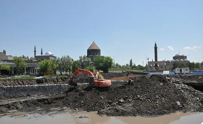 Kars Vadisi Projesi’nde hummalı çalışma