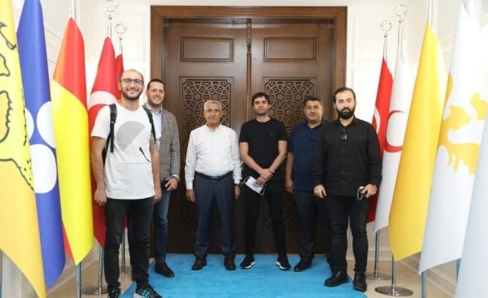 “Koku” filminin yönetmeni ve başrol oyuncusundan Başkan Güder’e ziyaret