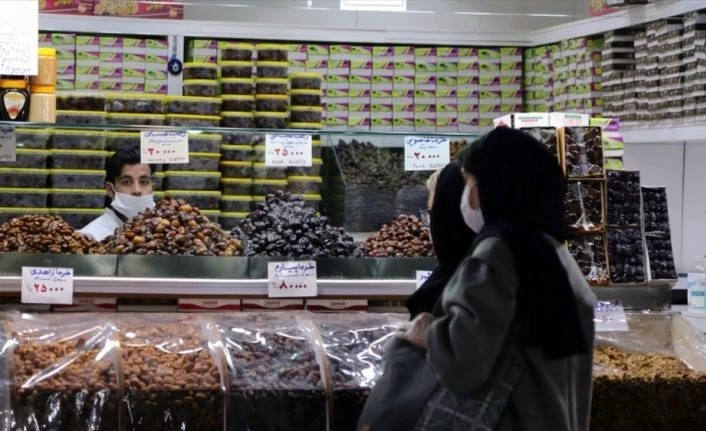 Kovid-19 İran esnafını 2 ayda 6 milyar dolar zarara uğrattı