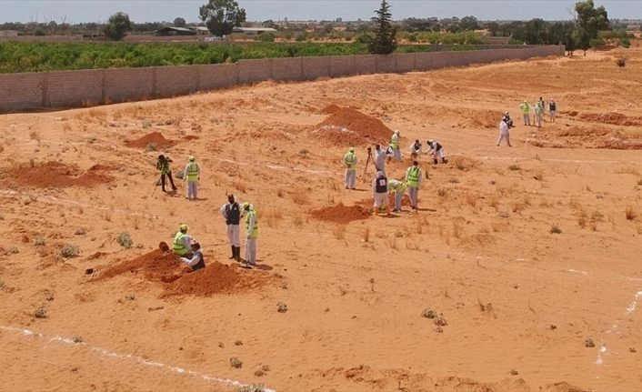 Mayınlar, toplu mezarlar, infazlar: Libya