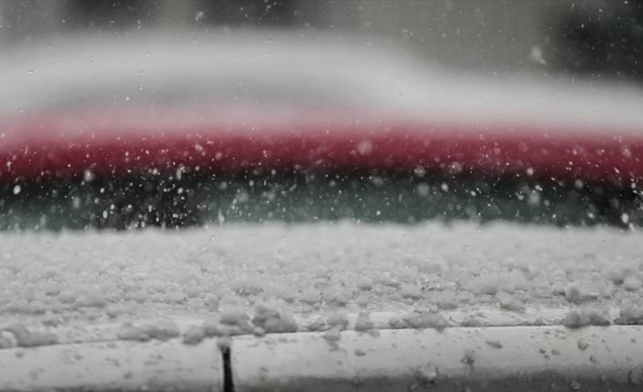 Meteorolojiden sağanak ve dolu uyarısı