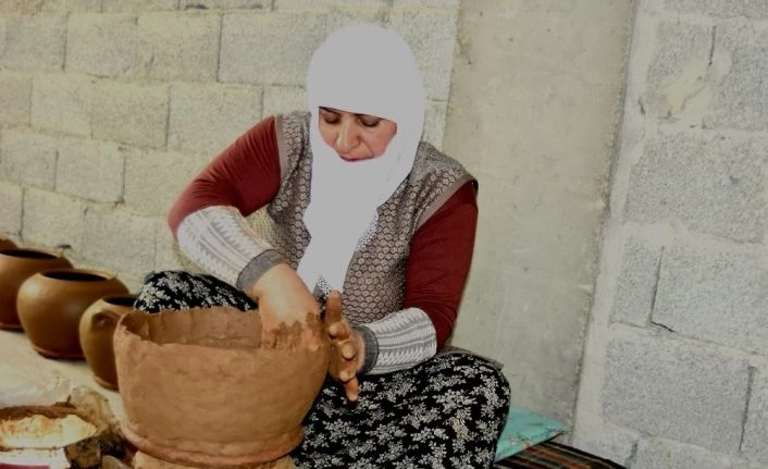 Mutki’de asırlık çanak çömlek geleneği sürüyor