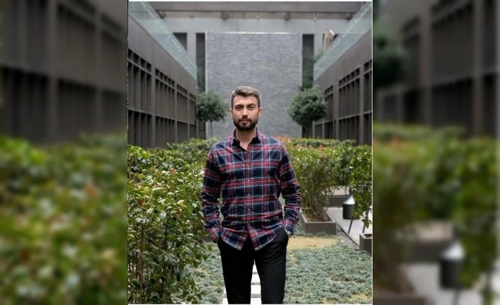 Oktay Tüney, ağrısız saç ekiminin püf noktaları açıklandı