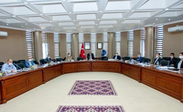 Rektör Şevli: “YKS sorunsuz bir şekilde tamamlandı”