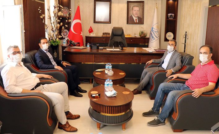 Tatvan Belediye Başkanı Geylani ve MÜSİAD Yüksek İstişare Kurulu Üyesi Özdemir Van Edremit Belediye Başkanı Say’ı ziyaret etti