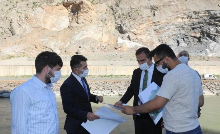 Vali Akbıyık, Hakkari’nin kaderini değiştirecek proje çalışmalarını denetledi