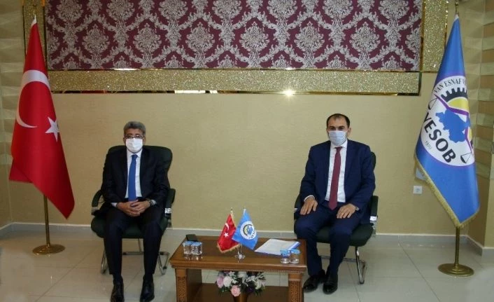 Van Valisi Bilmez: “Taziyeler ve iftar davetleri Van’da virüsün yayılmasına sebep oldu”
