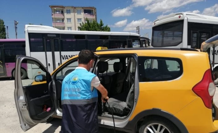 Van Büyükşehir Belediyesinden dezenfekte çalışması