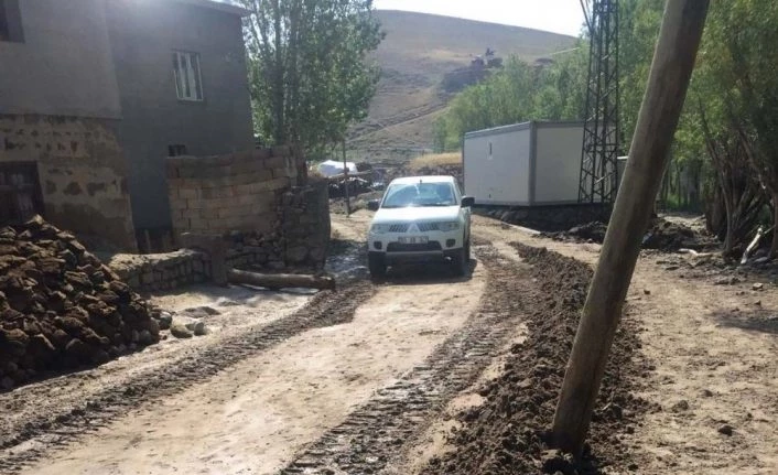 Başkale’deki sel felaketinin yeni görüntüleri ortaya çıktı