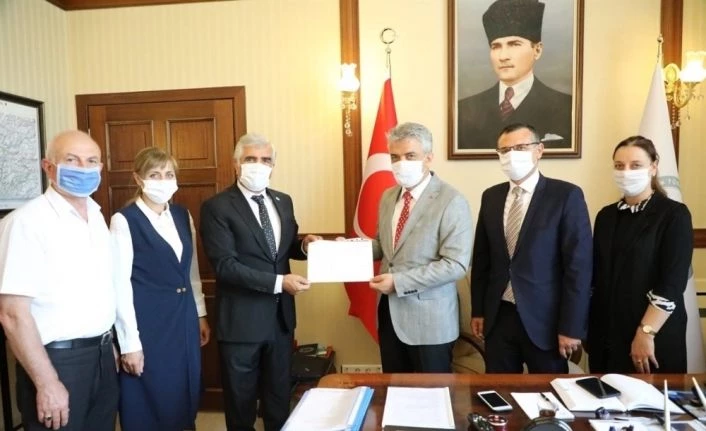 DATÜB heyeti, Vali Mehmet Makas’ı makamında ziyaret etti