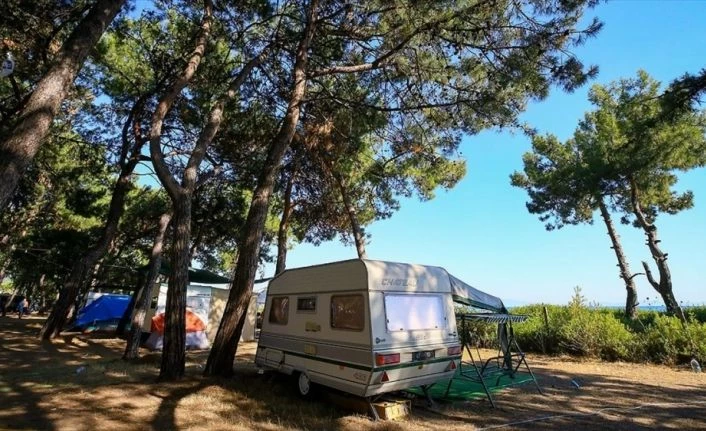 Doğa ile iç içe tatil için karavan tercih edenlerin sayısı artıyor