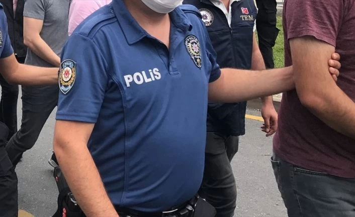 FETÖ ile iltisaklı oldukları gerekçesiyle emniyet ve jandarmadan 36 bin 176 kişi ihraç edildi