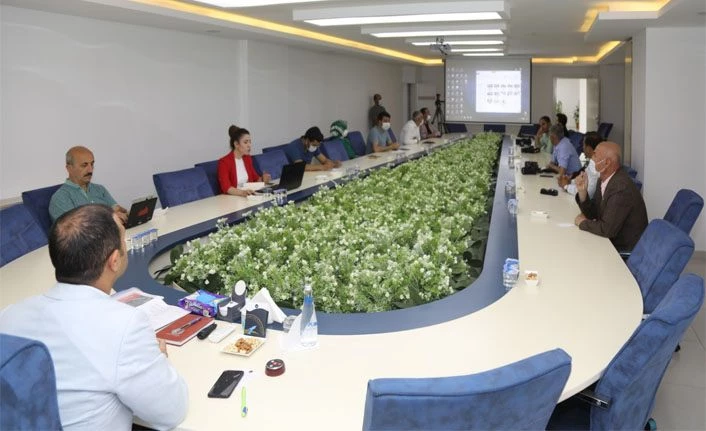İpekyolu Belediyesi’nin Sahil Bandı Projesi ile Van yüzünü yeniden Van Gölü’ne dönecek