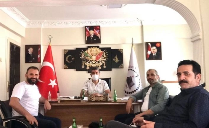 Oltulular Derneği’nde Demir güven tazeledi