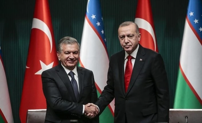 Cumhurbaşkanı Erdoğan, Özbekistan Cumhurbaşkanı Mirziyoyev ile telefonda görüştü