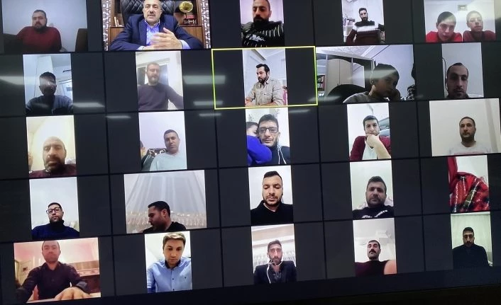AK Parti Van Milletvekili Arvas, gençler ile bir araya geldi