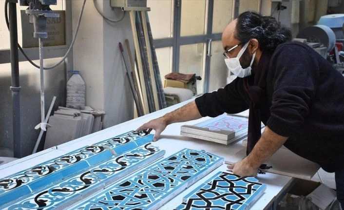 Anadolu Selçuklu sultanlarının sandukaları restore ediliyor