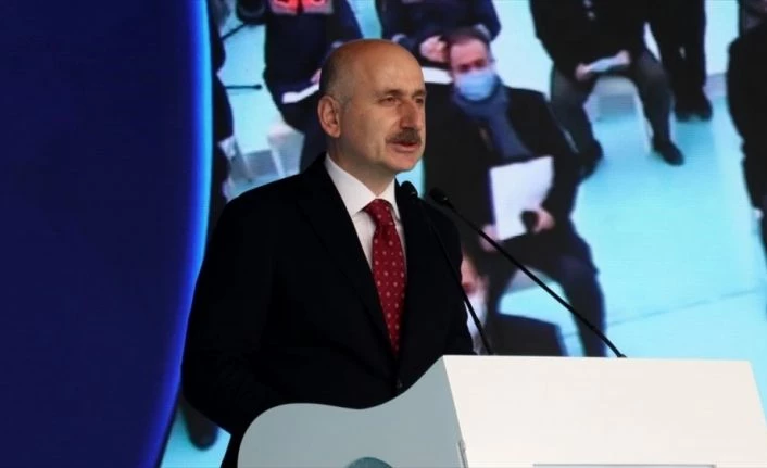Bakan Karaismailoğlu: Yollar, köprüler ve tünellerle insanımızın bereketine bereket katmak için çalışıyoruz
