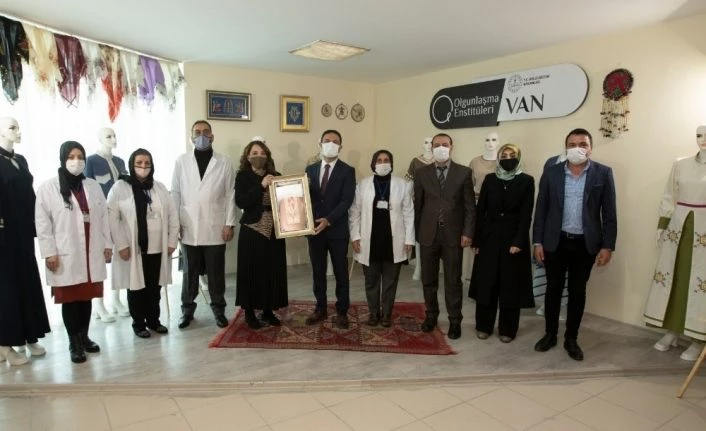 Başkan Vekili Aslan’dan Van Olgunlaşma Enstitüsüne ziyaret