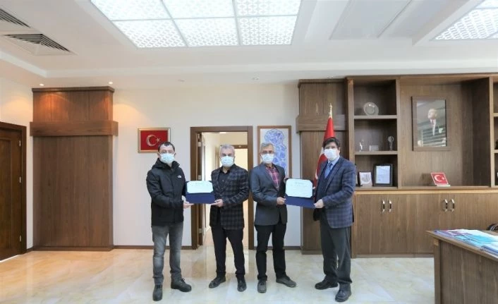 BEÜ “Üniversitelerin Alan Bazlı Yetkinlik Analizinde” en iyiler arasında yer aldı