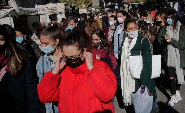 Dünya genelinde Kovid-19 vaka sayısı 90 milyonu geçti
