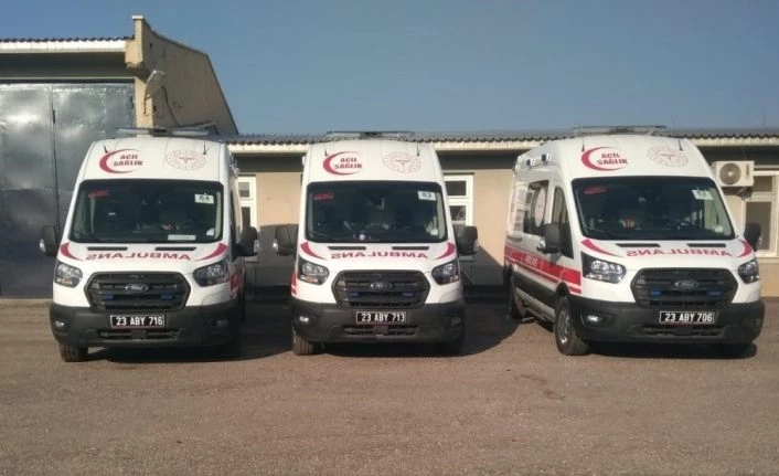 Elazığ’da 4 yeni ambulans hizmete girdi