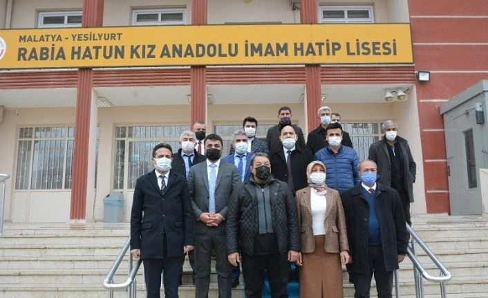 Fendoğlu kan verdi, tablet dağıttı