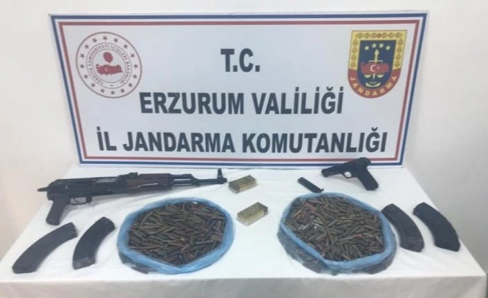 Husumetli ailelere silah satmaya çalışan şahıs yakalandı