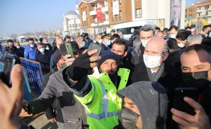İçişleri Bakanı Süleyman Soylu, 8 bininci deprem konut teslim töreni için Elazığ’da