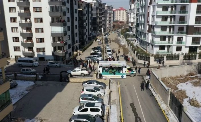 İpekyolu’nda sokak konserleri tüm hızıyla devam ediyor