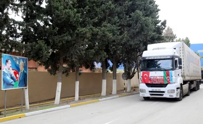Kardeş ülke Azerbaycan’a gönderilen yardım tırı ulaştı