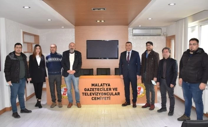Kayısıdan bu yıl 500 milyon dolar gelir hedefleniyor