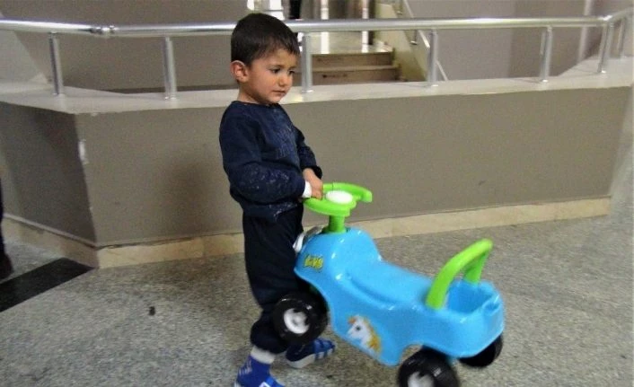 Van'da minik Hayaller Mağazası hasta çocuklara umut oldu
