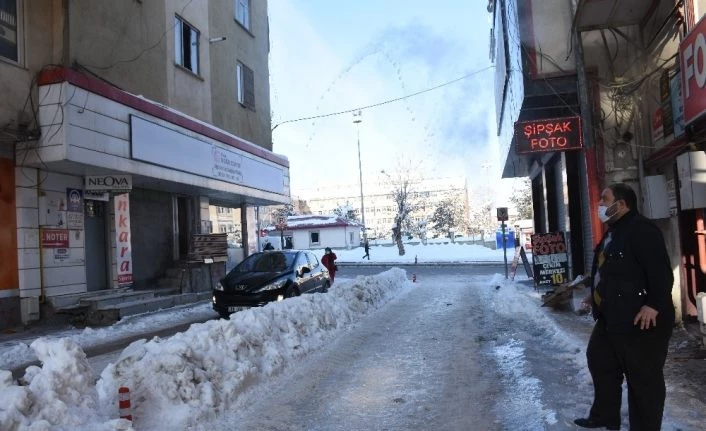 Muş’ta dondurucu soğuk