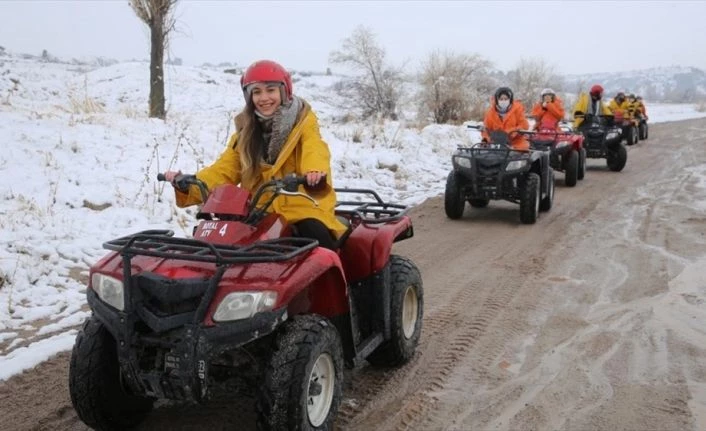 Peribacalarındaki kış aktiviteleri turistleri cezbediyor