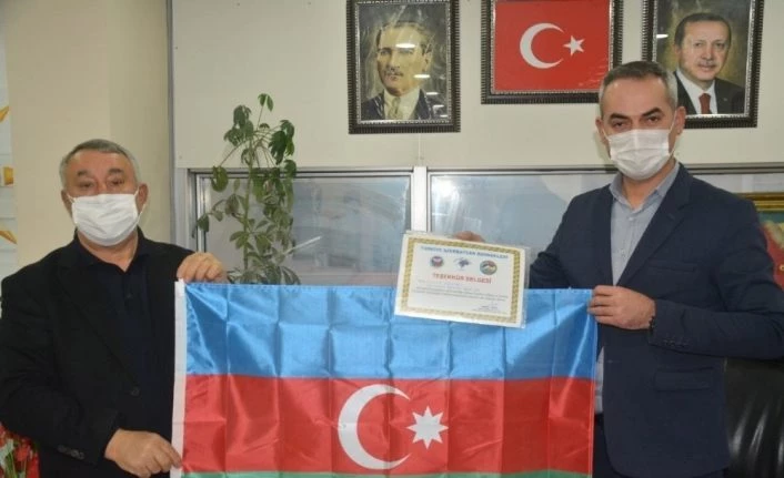 Ünsal’dan Ak Parti Merkez İlçe Başkanına teşekkür belgesi