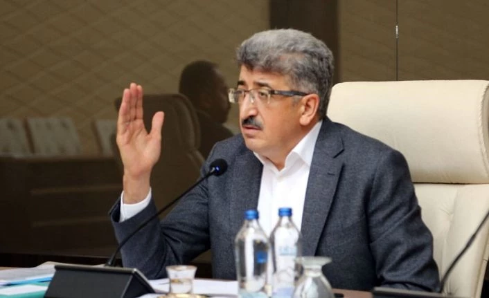 Van Valisi Bilmez: Necdet Takva ve Yavuz Karaman’ı icraya vereceğiz