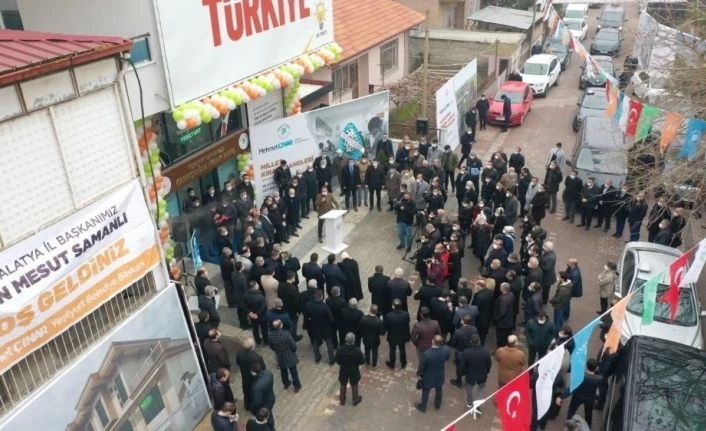 Yeşilyurt’ta yatırımlara kitap kafe de eklendi