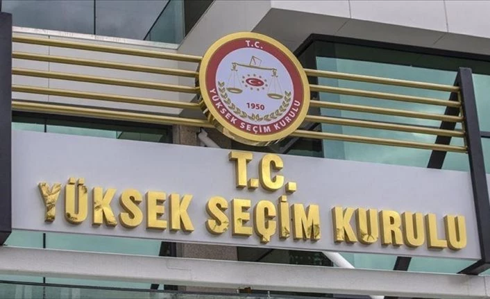 YSK 17 partinin seçimlere girme yeterliliğine sahip olduğunu belirledi