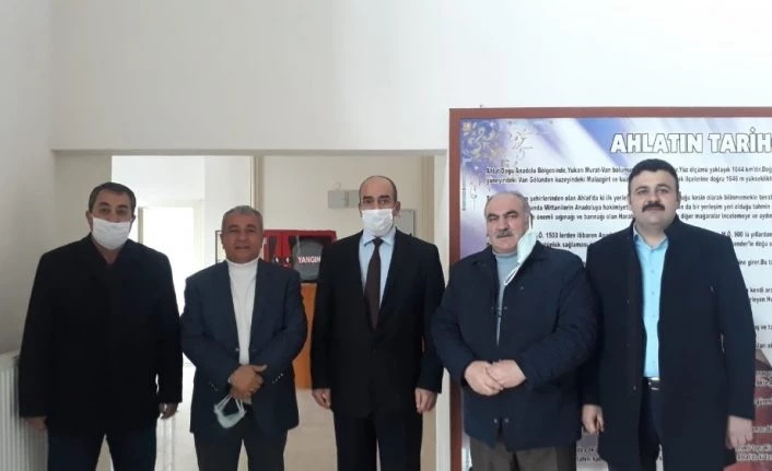 Ahlat Şehit Aileleri Derneğine yer tahsisi yapıldı