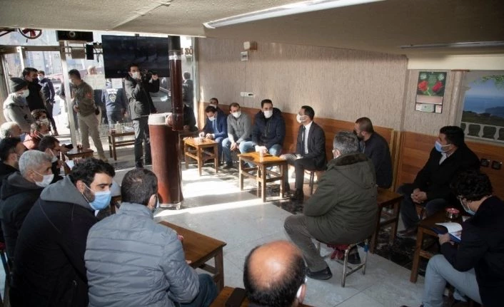 İpekyolu Belediye Başkan Vekili Aslan esnafla bir araya geldi